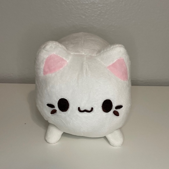 NWT Tasty Peach Studios Aurora Meowchi Shrimp Nigiri Sushi 7" Plush - Picture 6 of 8